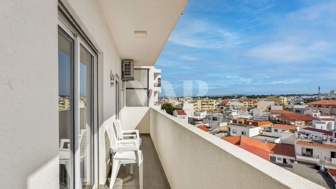 Apartamento T2 para Venda em Quarteira Foto 11