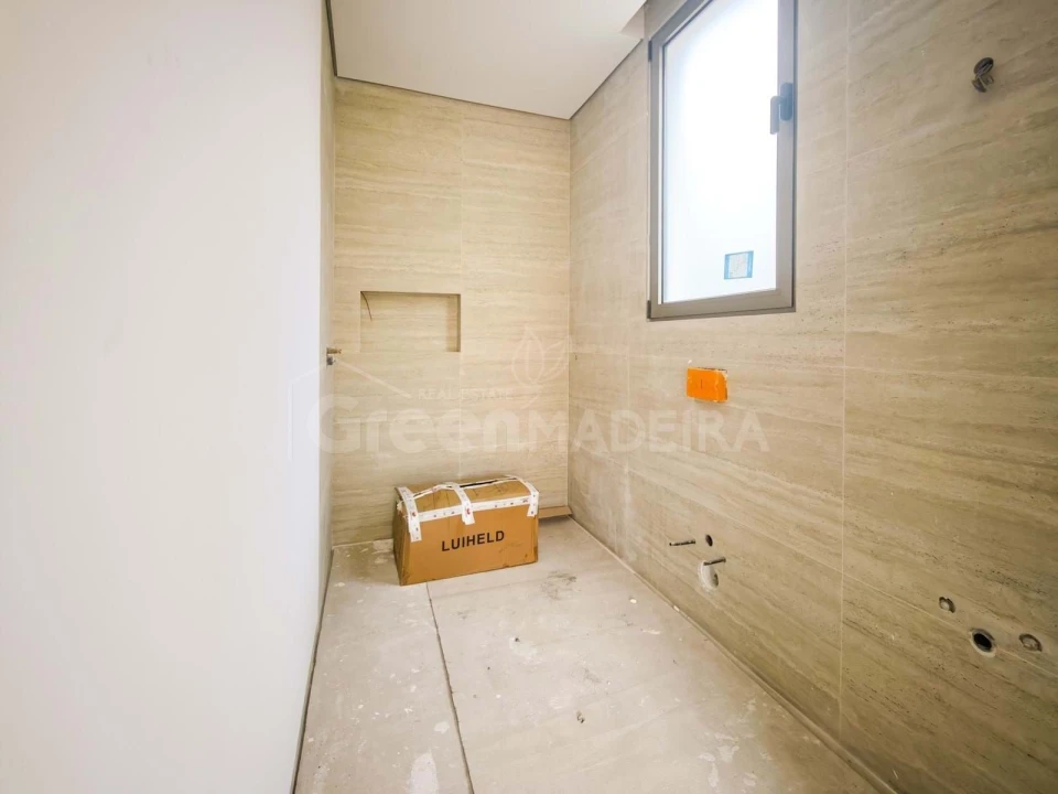 Moradia T3 para Venda em Ribeira Brava Foto 14