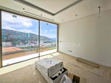 Moradia T3 para Venda em Ribeira Brava