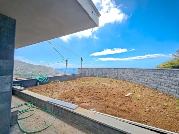 Moradia T3 para Venda em Ribeira Brava