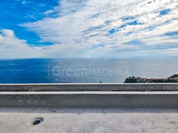 Moradia T4 para Venda em Ponta do Sol
