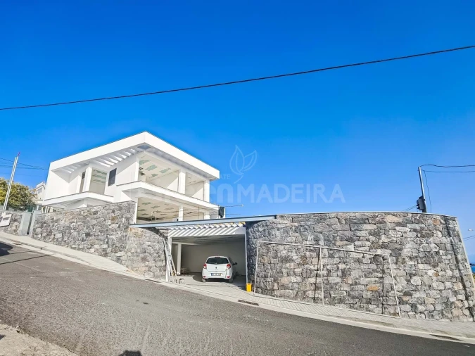 Moradia T4 para Venda em Ponta do Sol Foto 29