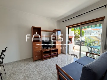 Apartamento T1 para Arrendamento em Albufeira e Olhos de Água