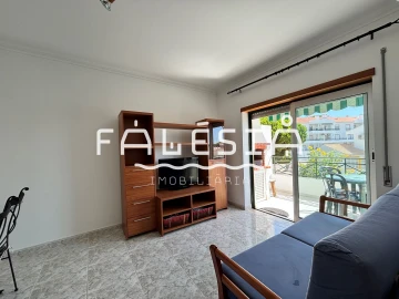 Apartamento T1 para Arrendamento em Albufeira e Olhos de Água