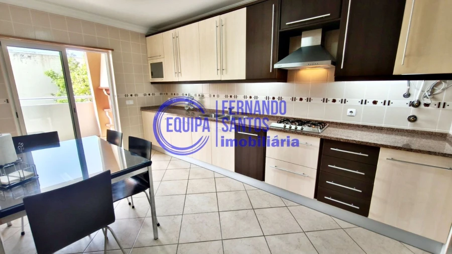 Apartamento T2 para Venda em Armação de Pera Foto 11