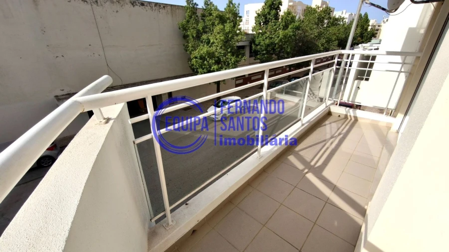 Apartamento T2 para Venda em Armação de Pera Foto 6
