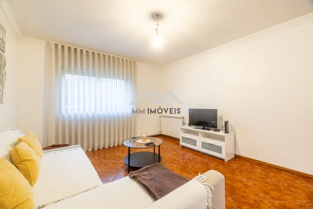 Apartamento T2 para Venda em Valongo Foto 31