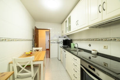 Apartamento T2 para Venda em Valongo