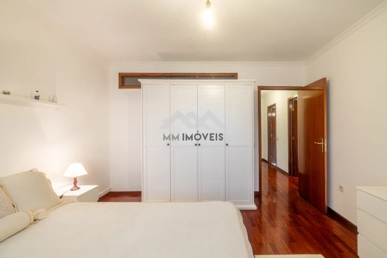 Apartamento T2 para Venda em Valongo Foto 13