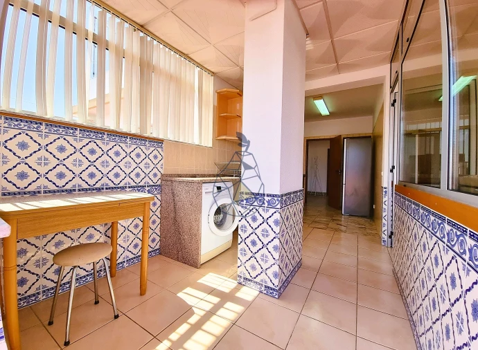 Apartamento T2 para Arrendamento em Portimão Foto 14