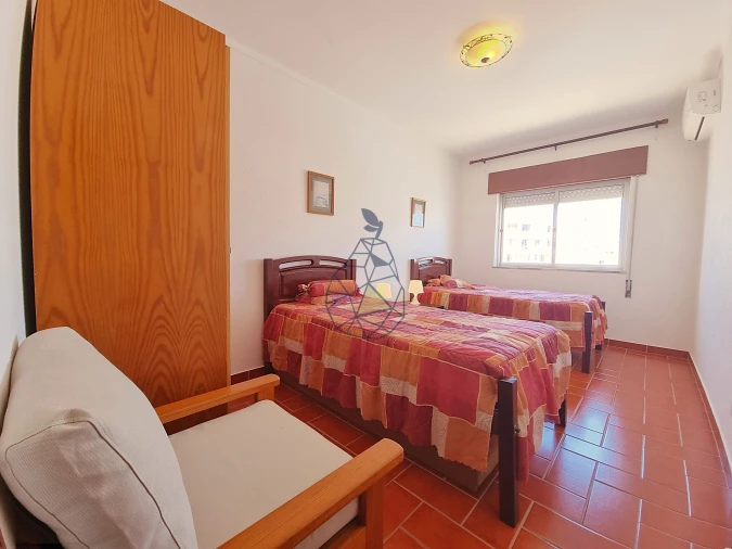 Apartamento T2 para Arrendamento em Portimão Foto 7