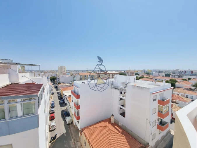 Apartamento T2 para Arrendamento em Portimão Foto 20