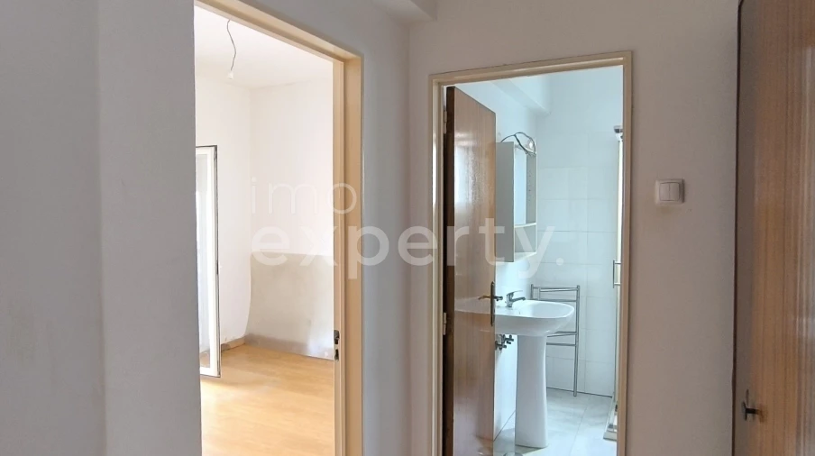 Apartamento T2 para Venda em Águas Livres Foto 8