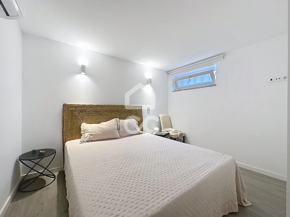 Apartamento T1 para Venda em Santa Maria Maior Foto 1