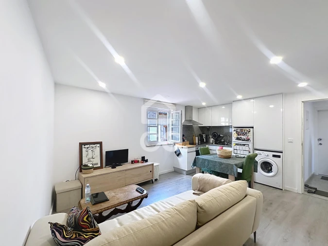 Apartamento T1 para Venda em Santa Maria Maior Foto 4