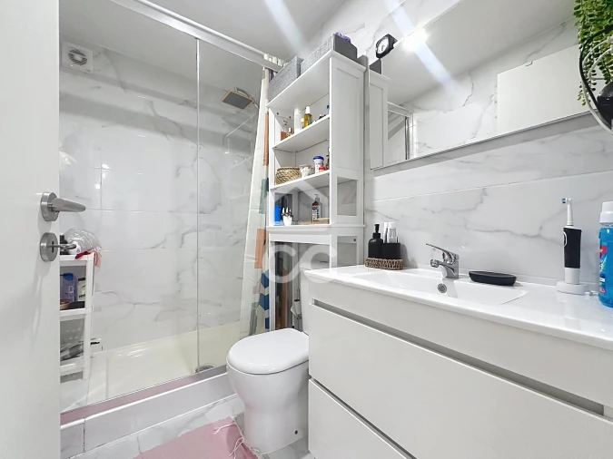 Apartamento T1 para Venda em Santa Maria Maior Foto 3