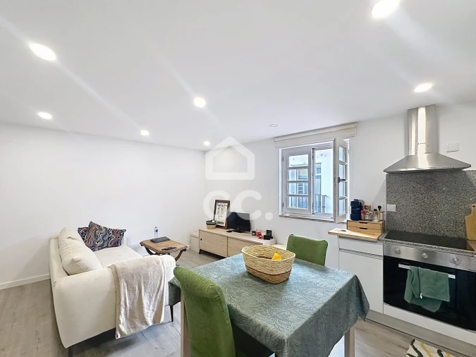 Apartamento T1 para Venda em Santa Maria Maior Foto 6