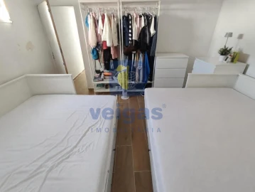 Apartamento T2 para Venda em Baixa da Banheira e Vale da Amoreira