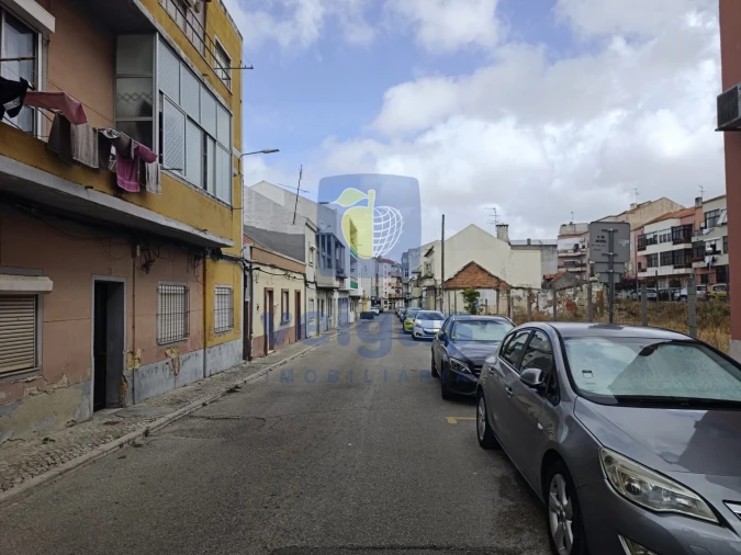 Apartamento T2 para Venda em Baixa da Banheira e Vale da Amoreira Foto 20