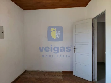 Moradia T3 para Venda em A dos Negros