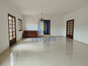 Moradia T3 para Venda em A dos Negros