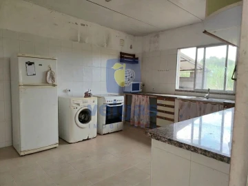 Moradia T3 para Venda em A dos Negros