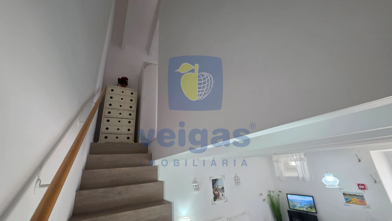 Moradia T1 para Venda em Santa Maria, São Pedro e Sobral da Lagoa Foto 30