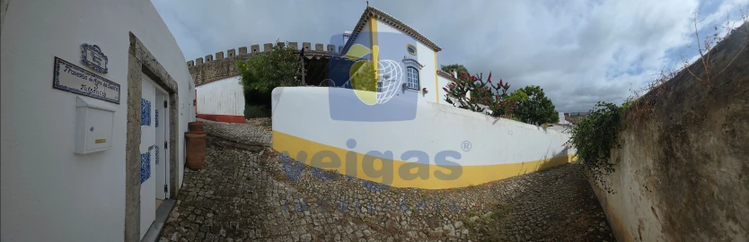 Moradia T1 para Venda em Santa Maria, São Pedro e Sobral da Lagoa