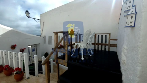 Moradia T1 para Venda em Santa Maria, São Pedro e Sobral da Lagoa