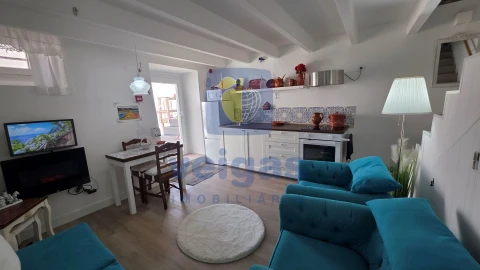 Moradia T1 para Venda em Santa Maria, São Pedro e Sobral da Lagoa