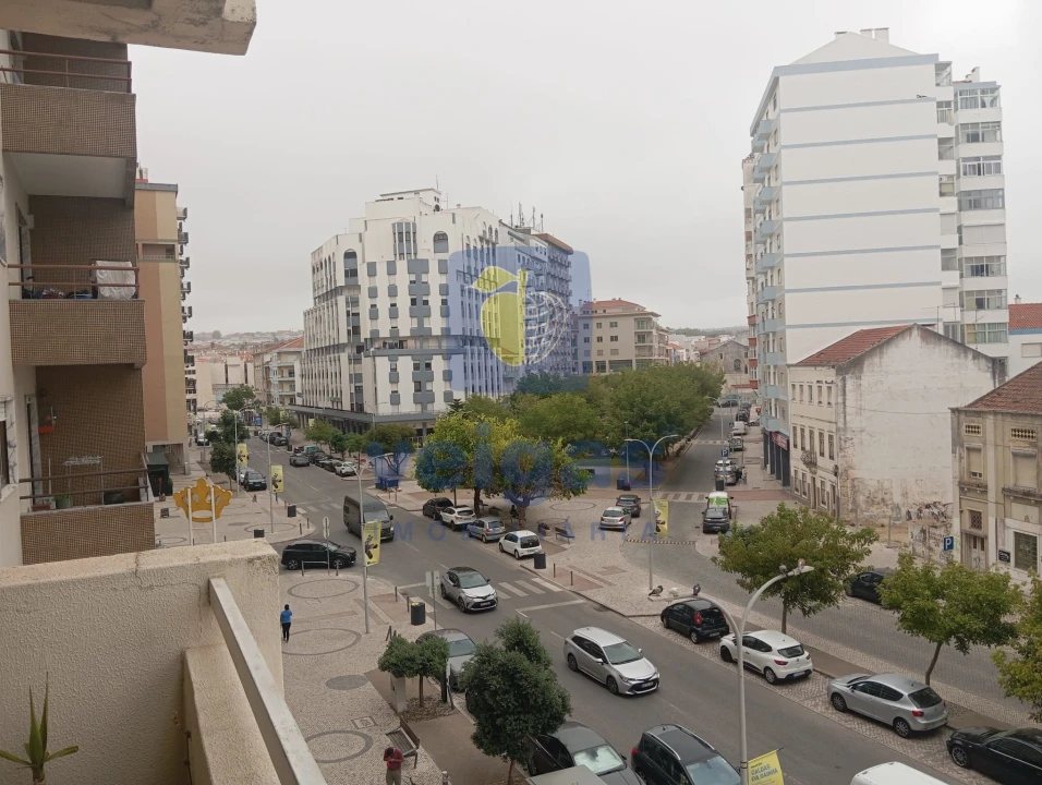 Apartamento T4 para Venda em Caldas da Rainha - Santo Onofre e Serra do Bouro Foto 2