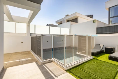 Moradia T4 para Venda em Fernao Ferro
