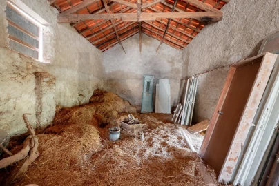Armazém para Venda em Vila do Bispo e Raposeira