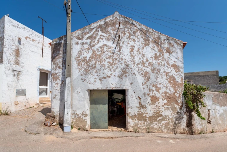 Armazém para Venda em Vila do Bispo e Raposeira Foto 4