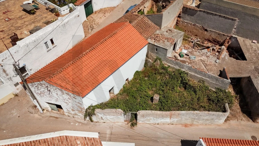 Armazém para Venda em Vila do Bispo e Raposeira