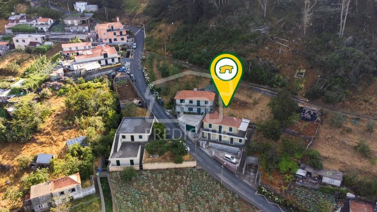 Moradia T3 para Venda em Jardim da Serra Foto 2
