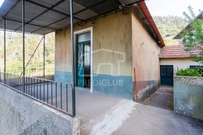 Moradia T3 para Venda em Jardim da Serra