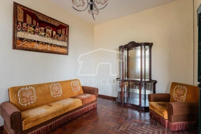 Moradia T3 para Venda em Jardim da Serra