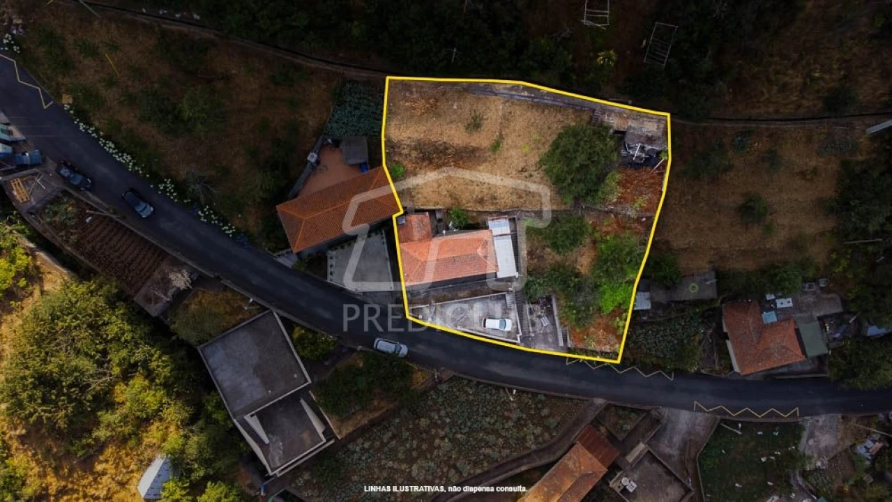 Moradia T3 para Venda em Jardim da Serra Foto 4