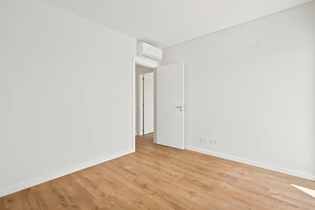 Apartamento T4 para Venda em Seixal, Arrentela e Aldeia de Paio Pires Foto 35