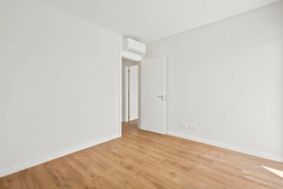 Apartamento T4 para Venda em Seixal, Arrentela e Aldeia de Paio Pires