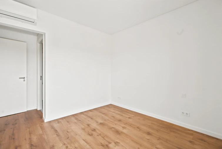 Apartamento T4 para Venda em Seixal, Arrentela e Aldeia de Paio Pires Foto 30