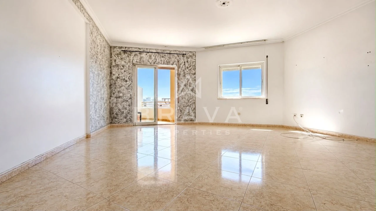 Apartamento T2 para Venda em Olhão Foto 2