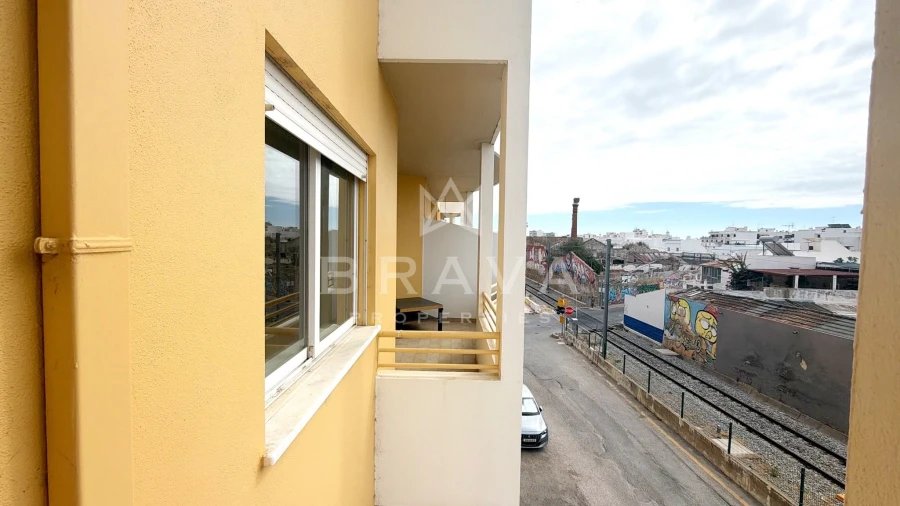 Apartamento T2 para Venda em Olhão Foto 17
