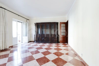 Apartamento T2 para Venda em Venteira