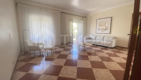 Apartamento T2 para Venda em Venteira