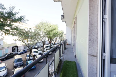 Apartamento T2 para Venda em Venteira