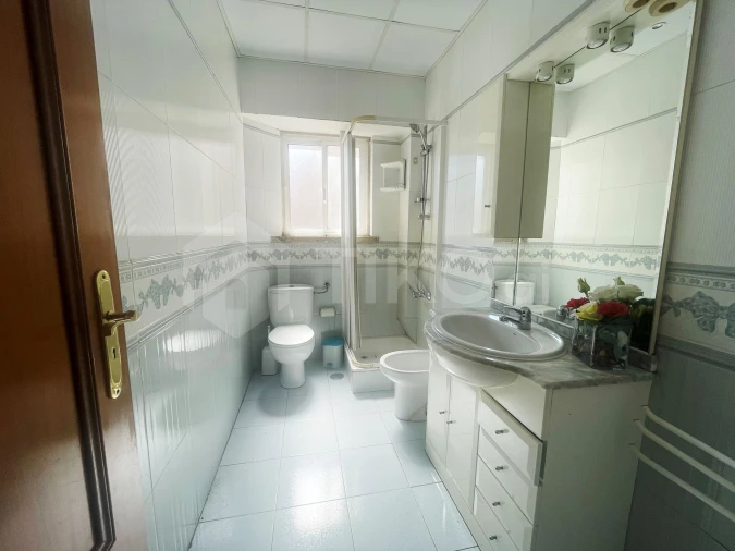 Apartamento T2 para Venda em Venteira Foto 14