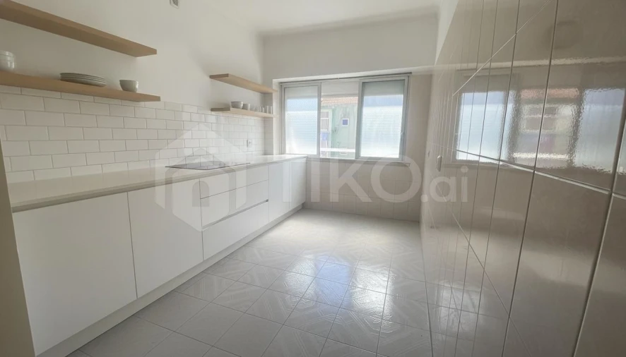 Apartamento T2 para Venda em Venteira Foto 9
