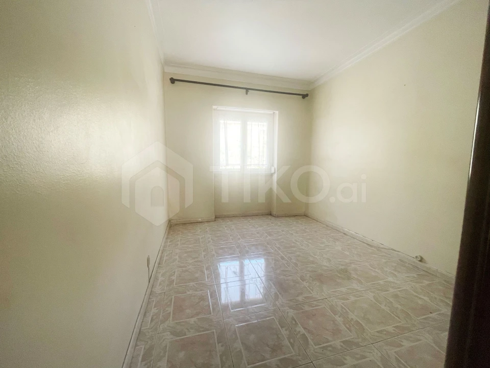 Apartamento T2 para Venda em Venteira Foto 10